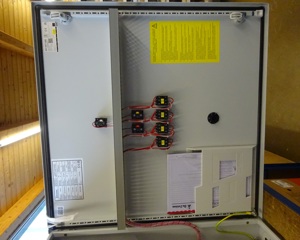 Control cabinet manure removal Oaklands house 10 level 1